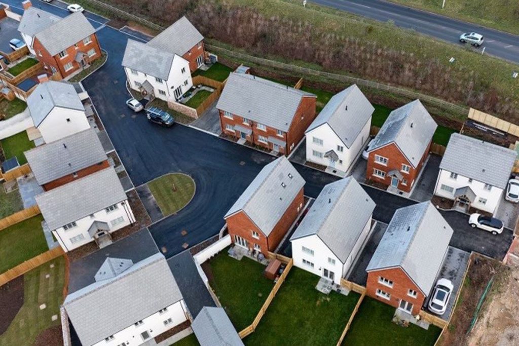 Aller Gardens in Kingskerswell Devon. An exclusive collection of twenty three 2, 3, and 4 bedroom homes